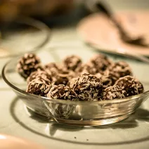 Zdrave kokosove kuglice s ashwagandhom