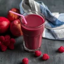Energizirajući smoothie s prahom od cikle