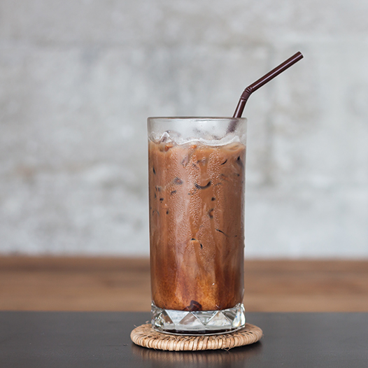 Ledeni čokoladni sok s čagom